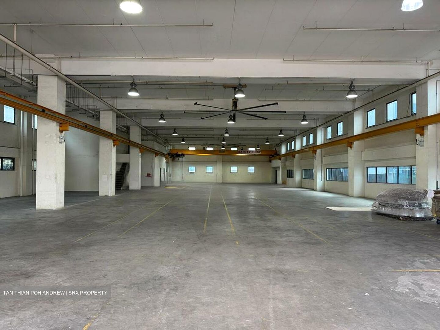 Woodlands Street 12 (D25), Warehouse #465181281